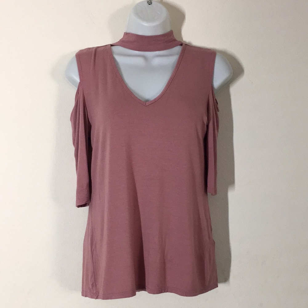 Snap Dusty Rose Cold Shoulder Choker Top
